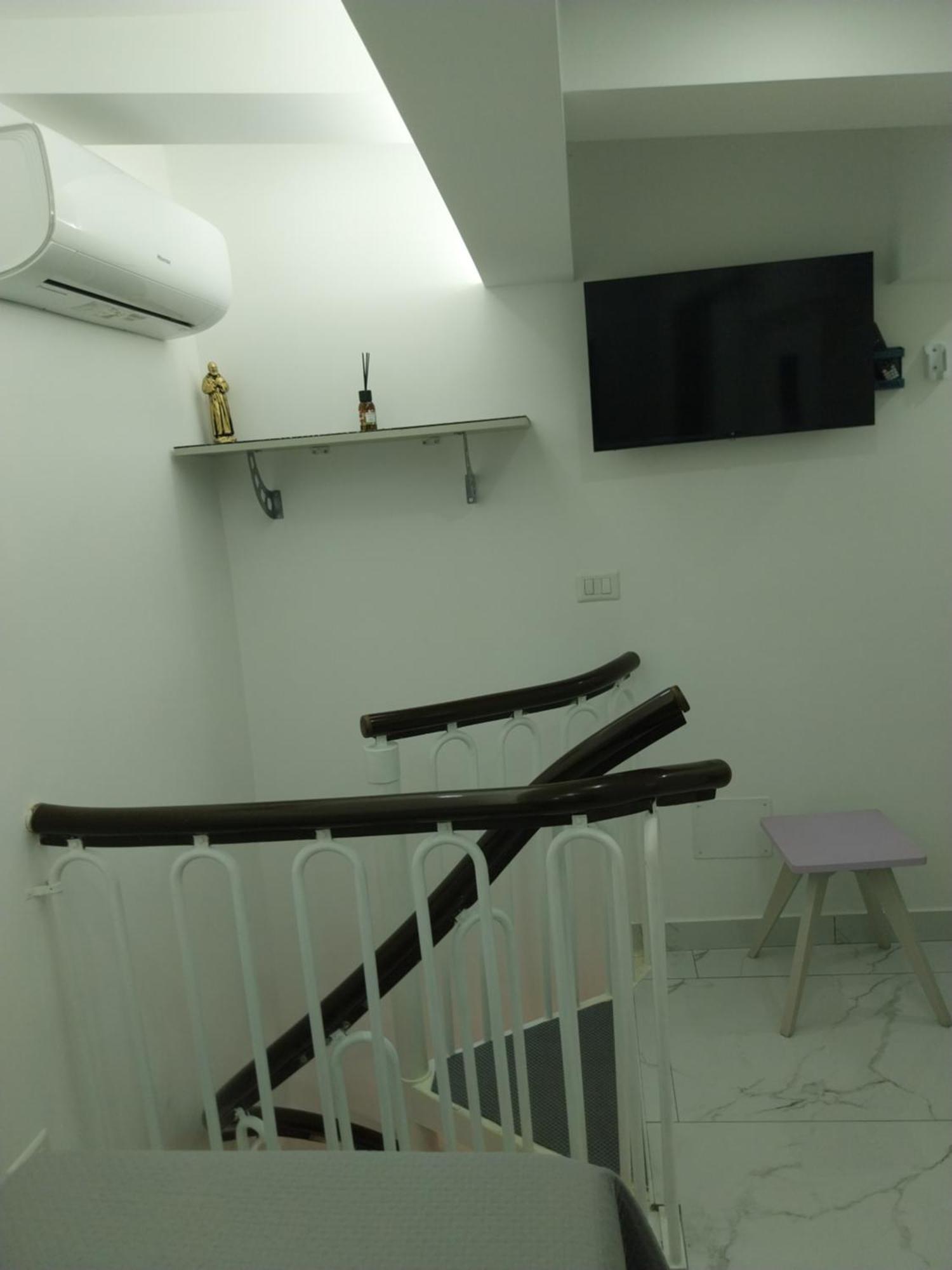 ナポリ Piccola Houseヴィラ エクステリア 写真